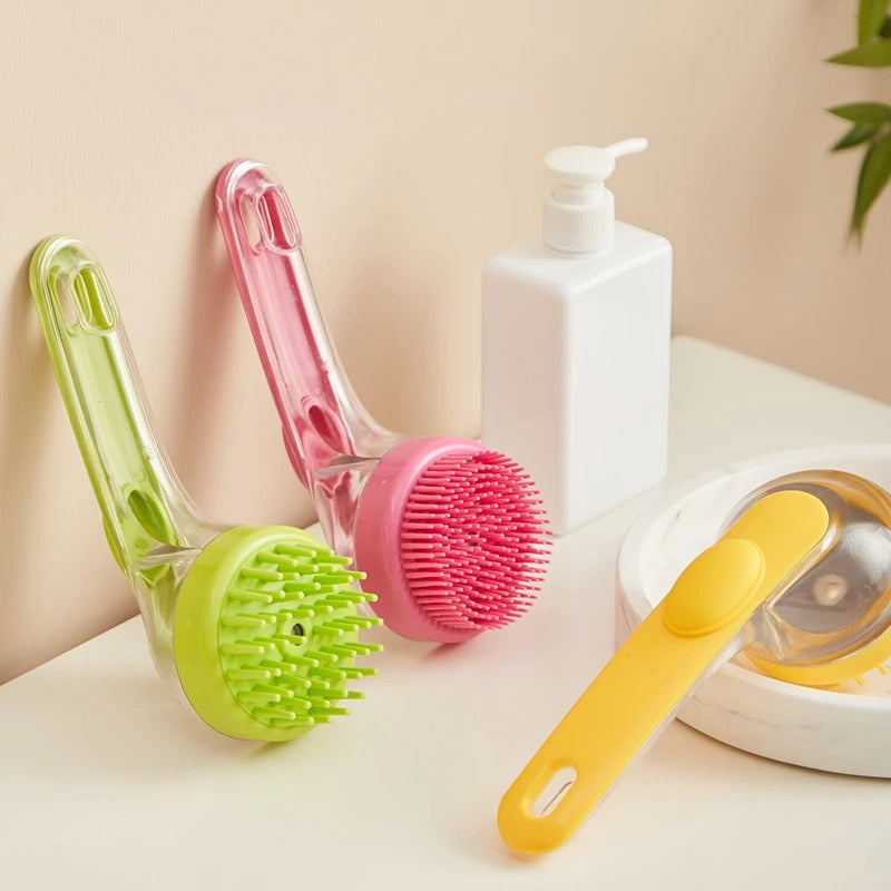 Soft Silicone Pet Bath Brush for Dogs and Cats – Gentle Massage & Cleaning Tool